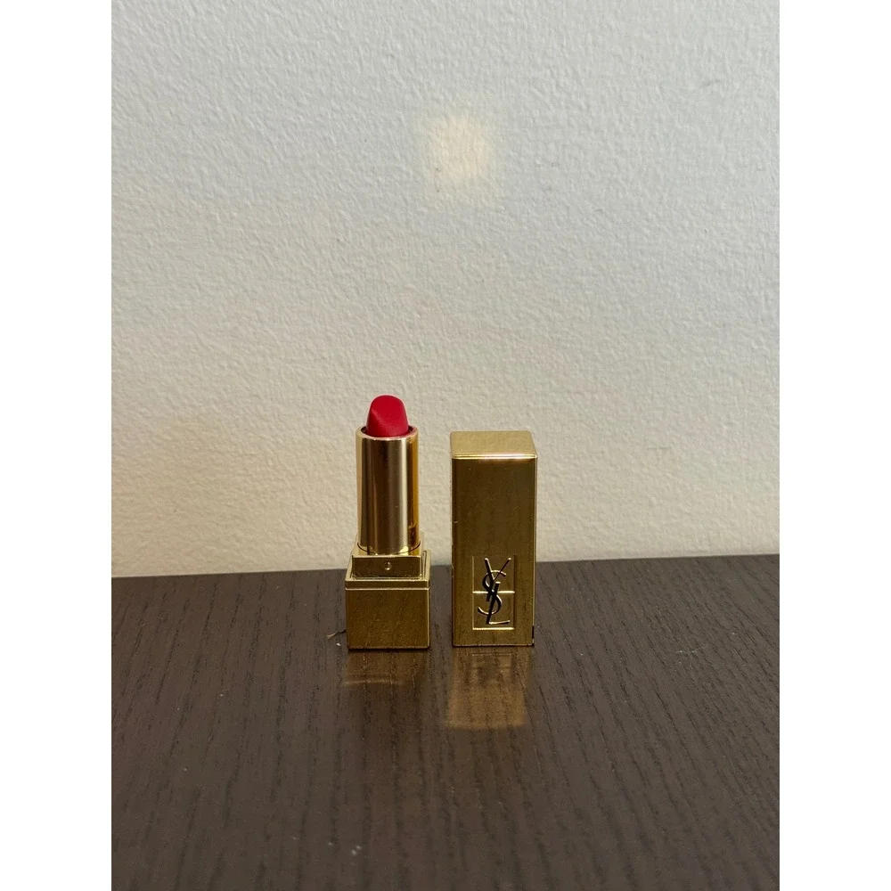 YSL Rouge Pur Couture Lipstick Womens 0.13oz Red Satin Finish Gold Case Yves